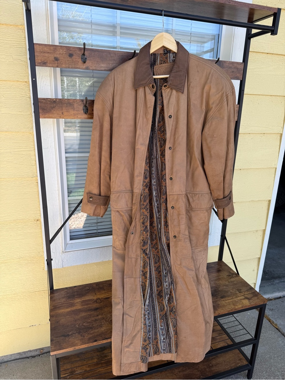 Vintage Long Leather Trench Coat with Paisley Lining - Women